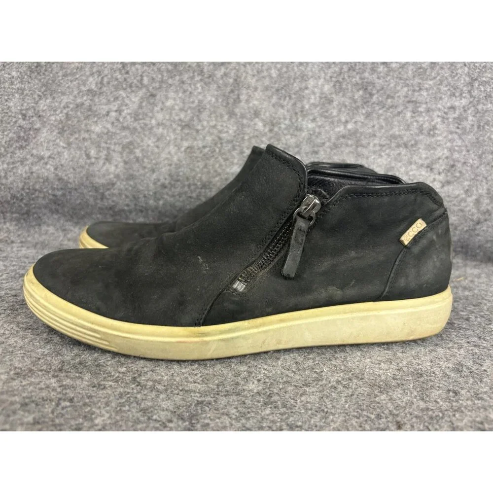 Ecco Soft 2.0 Shoes Womens Size 40 Black Leather Zip‎ Bootie Ankle Sneakers